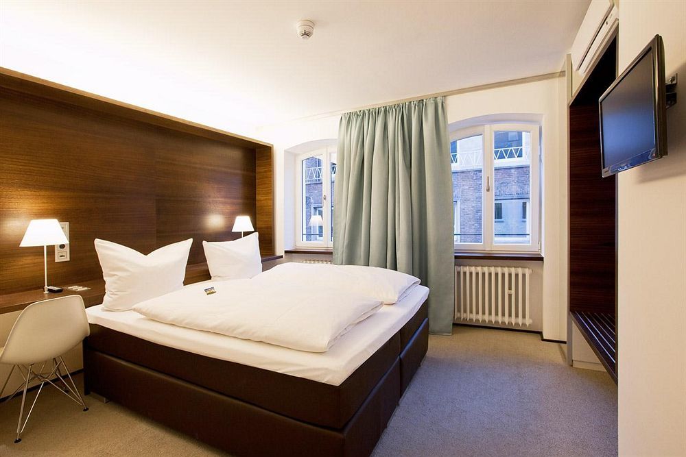 Stern Am Rathaus Hotel Köln Eksteriør billede